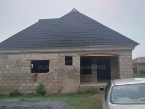 4bdrm Bungalow in Owode, Ido for sale