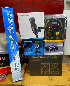 Presonus 3.5bt, At2020 Pioneer Headphone Complete Studio Bundle