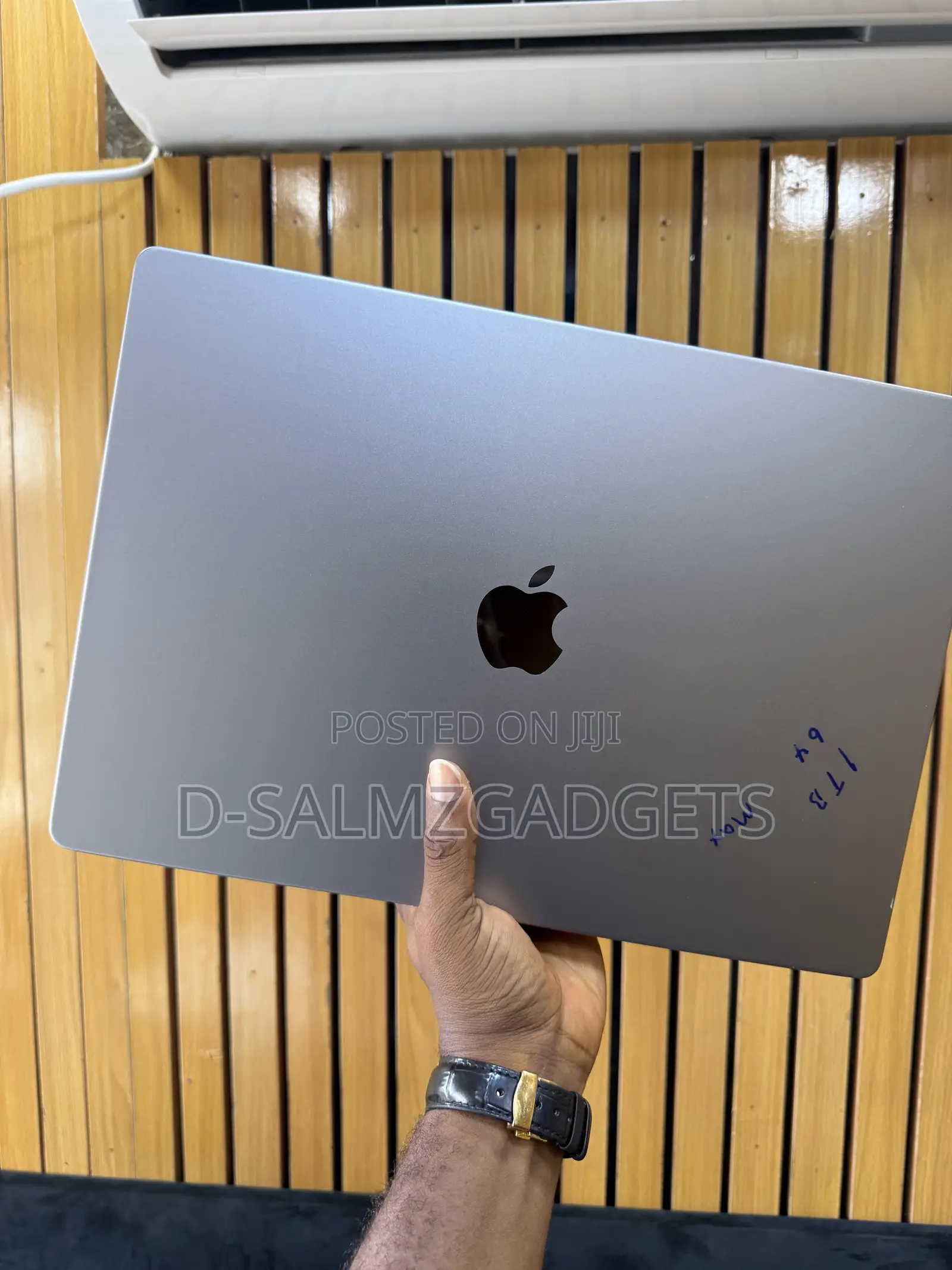 Laptop Apple MacBook Pro 2021 M1 Max 64GB Apple M1 Max SSD 1T