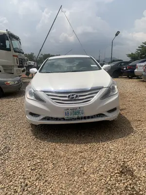 Hyundai Sonata 2013 White