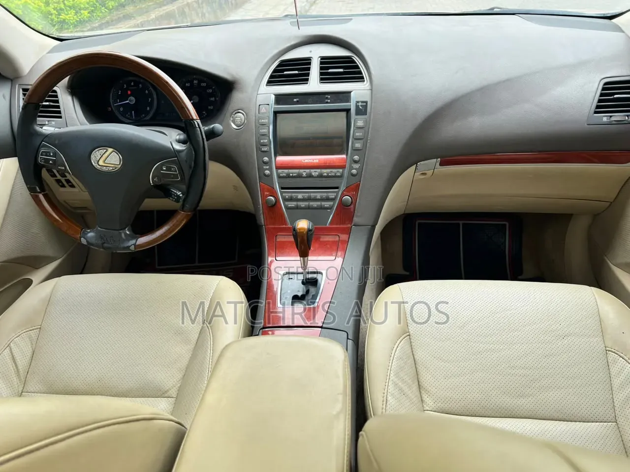 Lexus ES 350 2011 Gold
