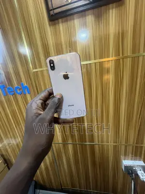 Apple iPhone XS Max 64 GB White