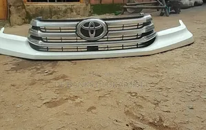 Hilux Frontgrill 2015