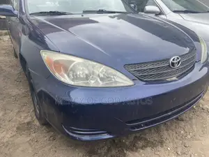 Toyota Camry 2005 Blue