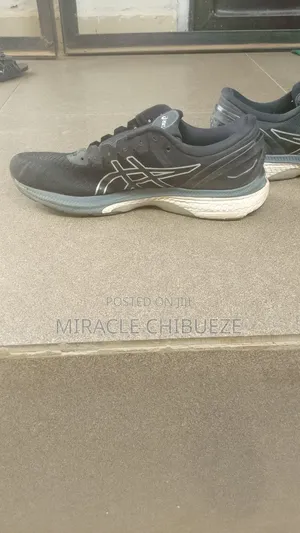 Canvas Shoe