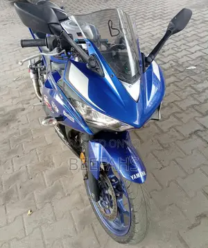 Yamaha R3 2018 Blue