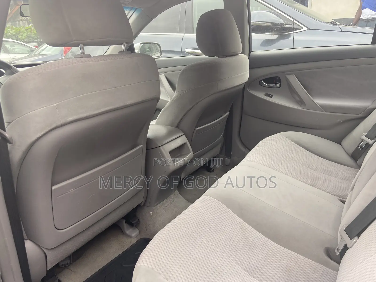 Toyota Camry 2011 Silver