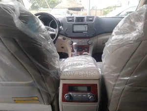 Toyota Highlander Limited 2012 White