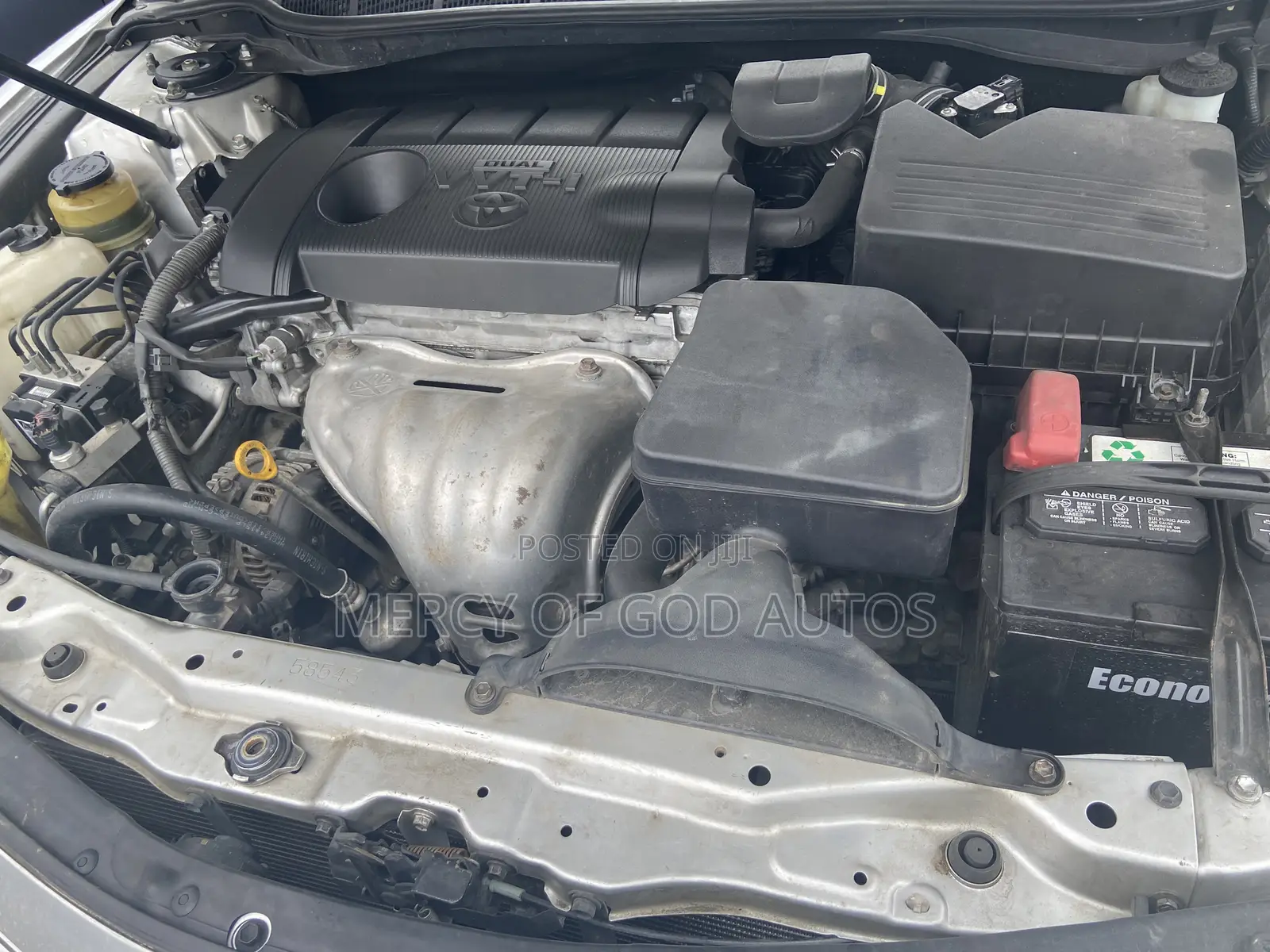 Toyota Camry 2011 Silver
