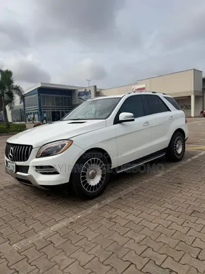 Mercedes-Benz M Class ML 350 4Matic 2013 White