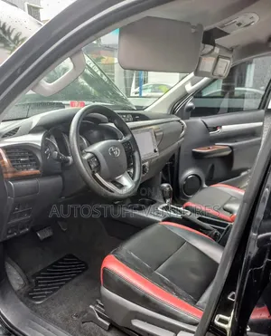 Toyota Hilux Revo Double Cab Petrol 2.7 AWD 2022 Black