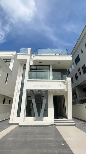5bdrm Duplex in Lekki Phase 1 for sale