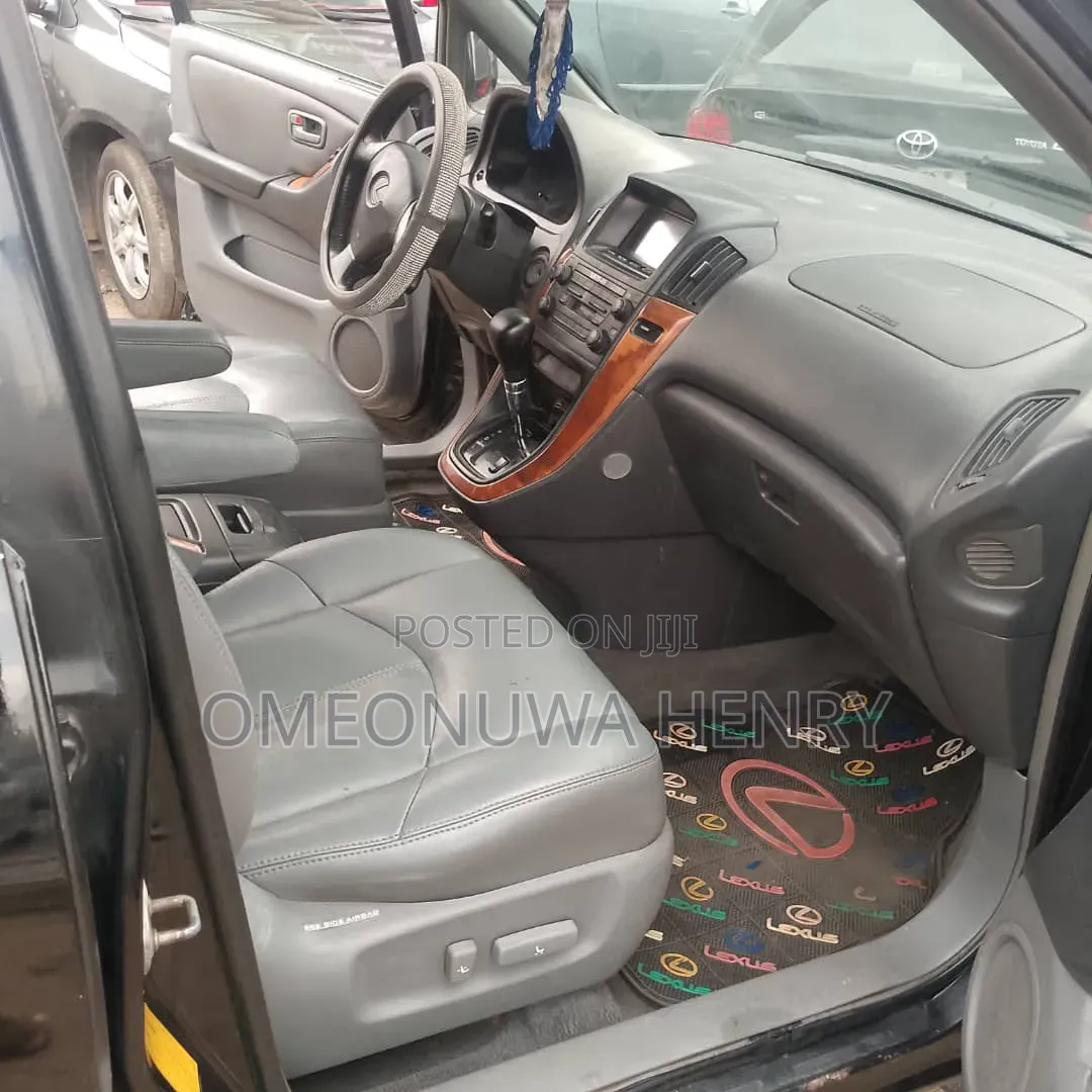 Lexus RX 2002 Black