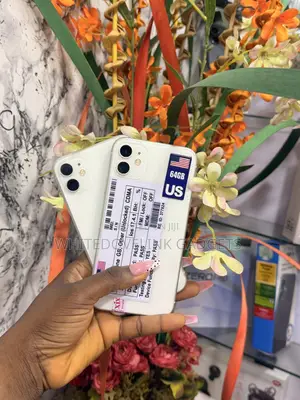 Apple iPhone 11 64 GB White