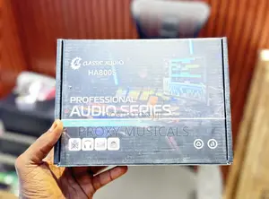  Classic Audio 8-Channel Professional Headphone Amplifier