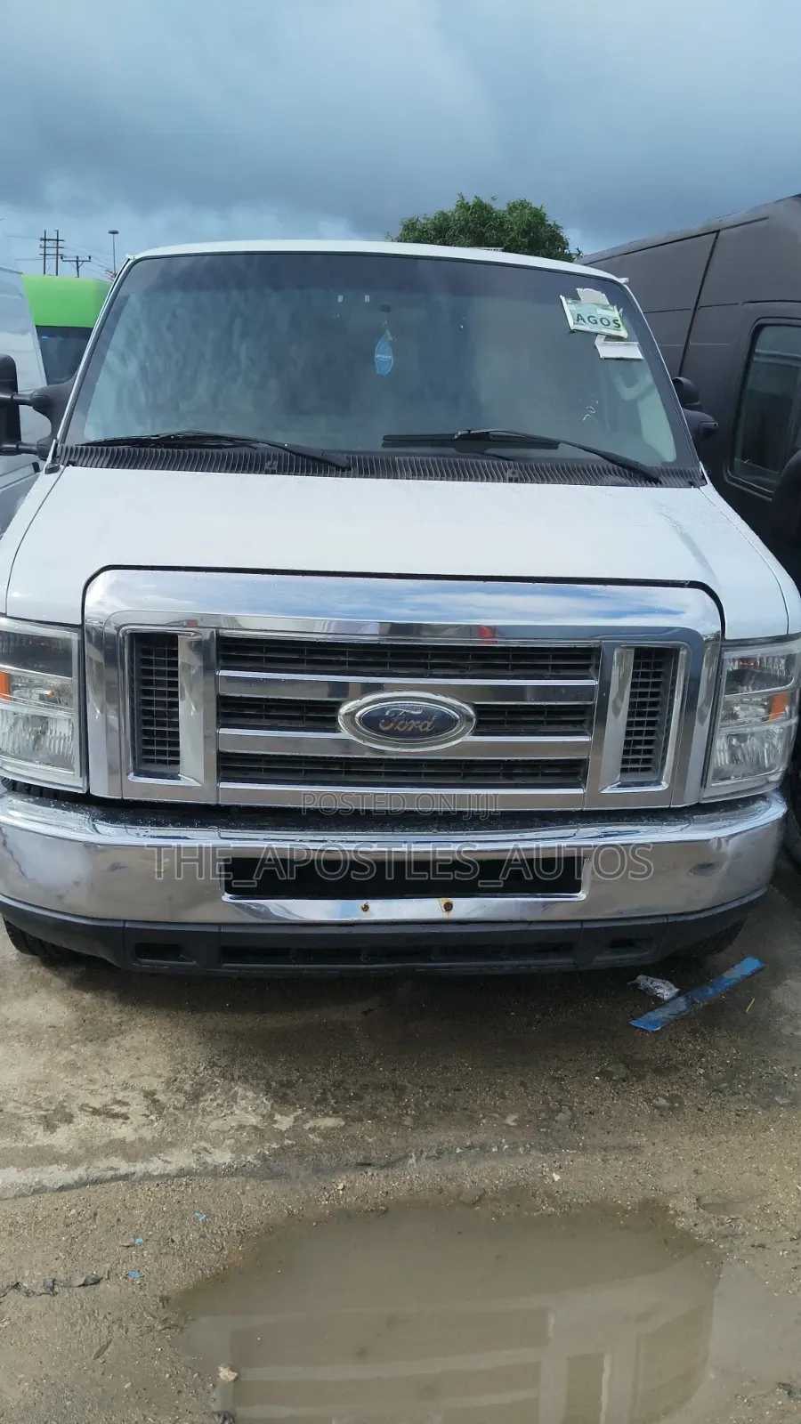 Ford E-350 2013 White