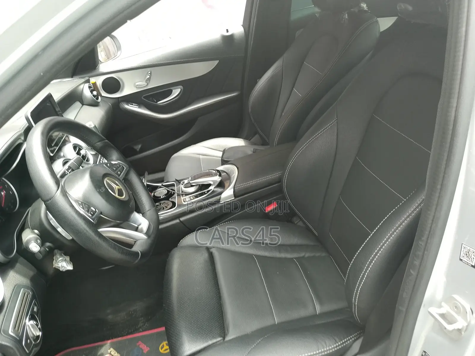 Mercedes-Benz C300 2015 Silver