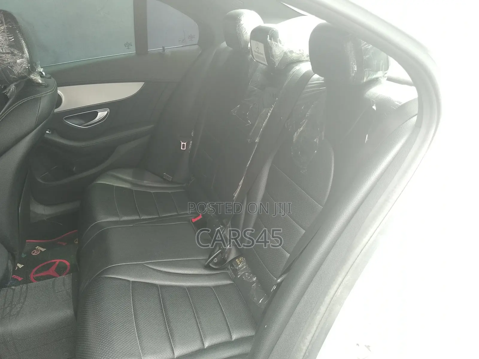 Mercedes-Benz C300 2015 Silver