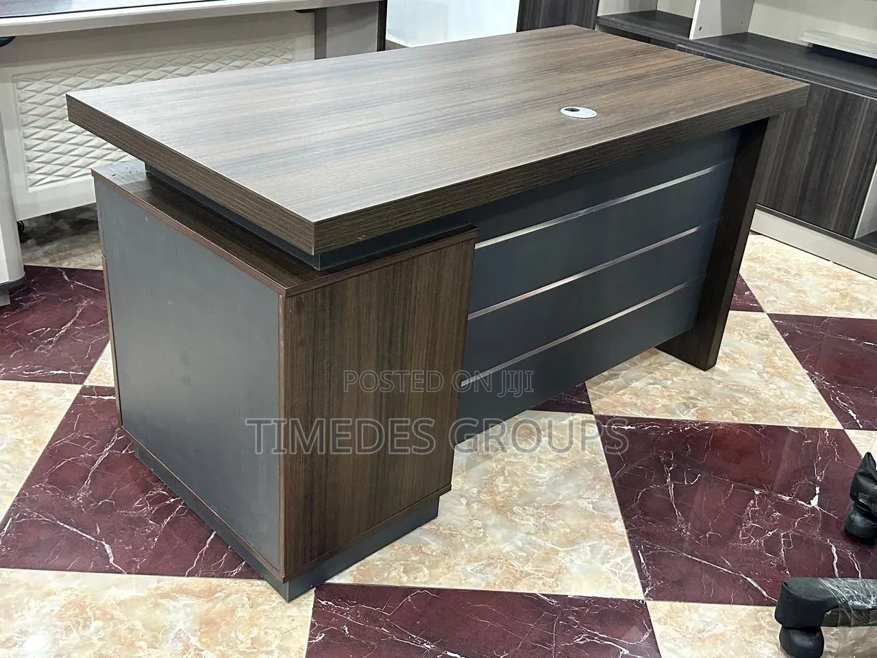 Boss Office Table