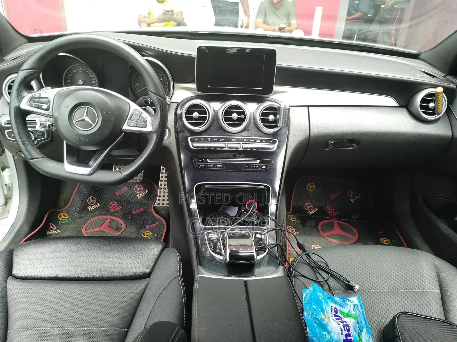 Mercedes-Benz C300 2015 Silver