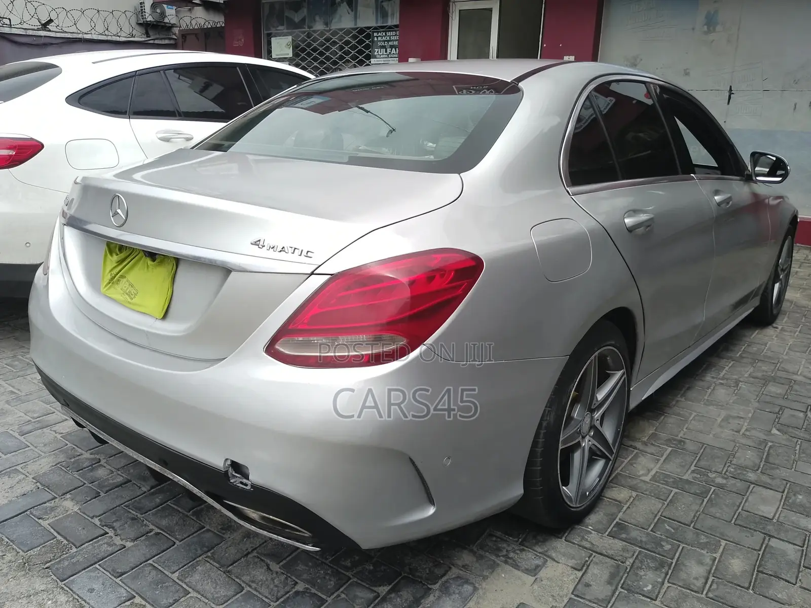 Mercedes-Benz C300 2015 Silver