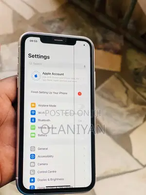 Apple iPhone XR 64 GB White