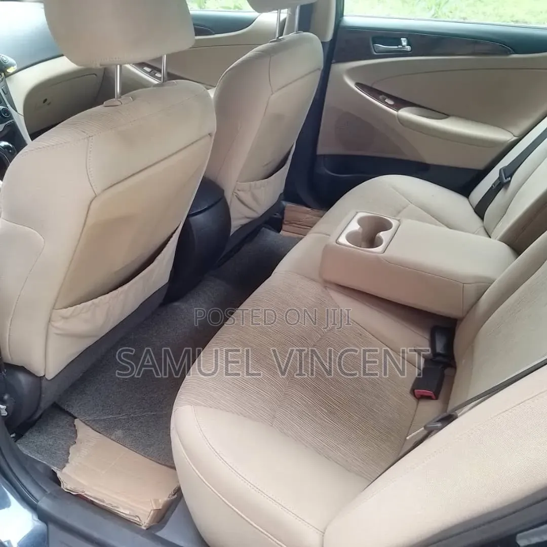 Hyundai Sonata 2012 Beige