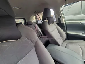 Toyota RAV4 Limited FWD 2020 Gray
