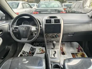 Toyota Corolla S Special Edition 4dr Sedan (1.8L 4cyl 4A) 2013 Gray