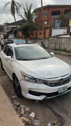 Honda Accord 2013 White