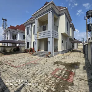 6bdrm Duplex in Monarch, Lugbe District for rent