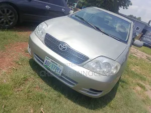 Toyota Corolla 2003 Gold