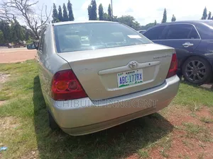 Toyota Corolla 2003 Gold