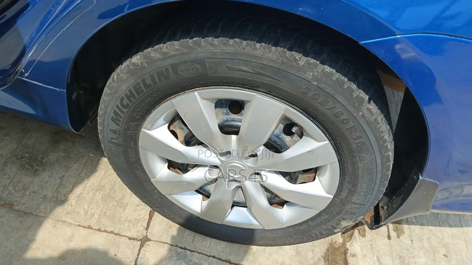 Toyota Corolla 2010 Blue