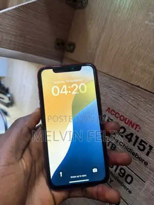 Apple iPhone 11 64 GB Red