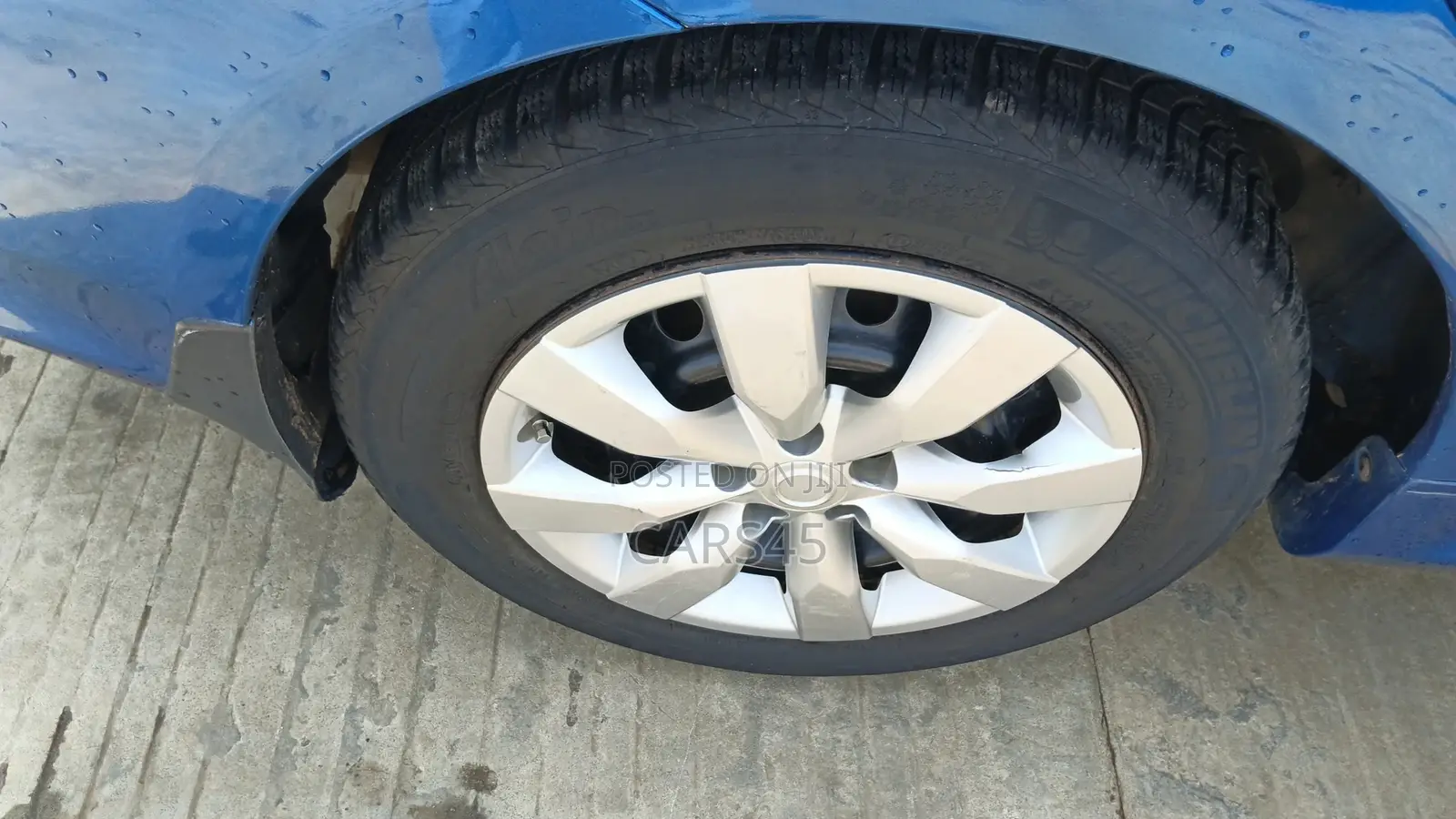 Toyota Corolla 2010 Blue
