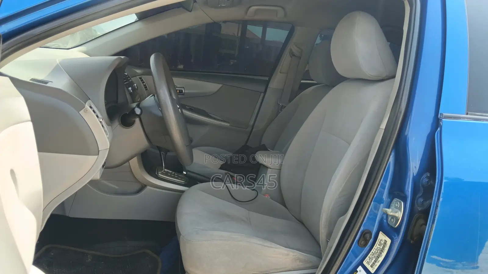 Toyota Corolla 2010 Blue