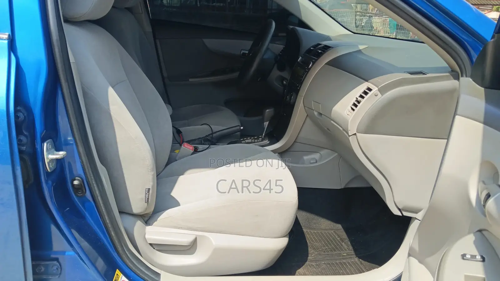 Toyota Corolla 2010 Blue
