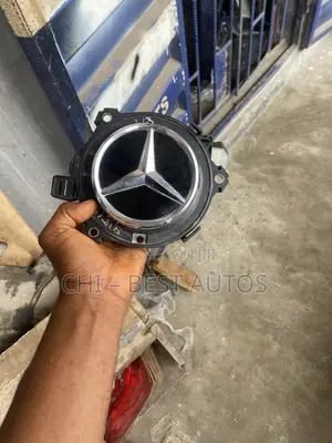 Mercedes Benz 2022 GLE Coupe Camera Opener
