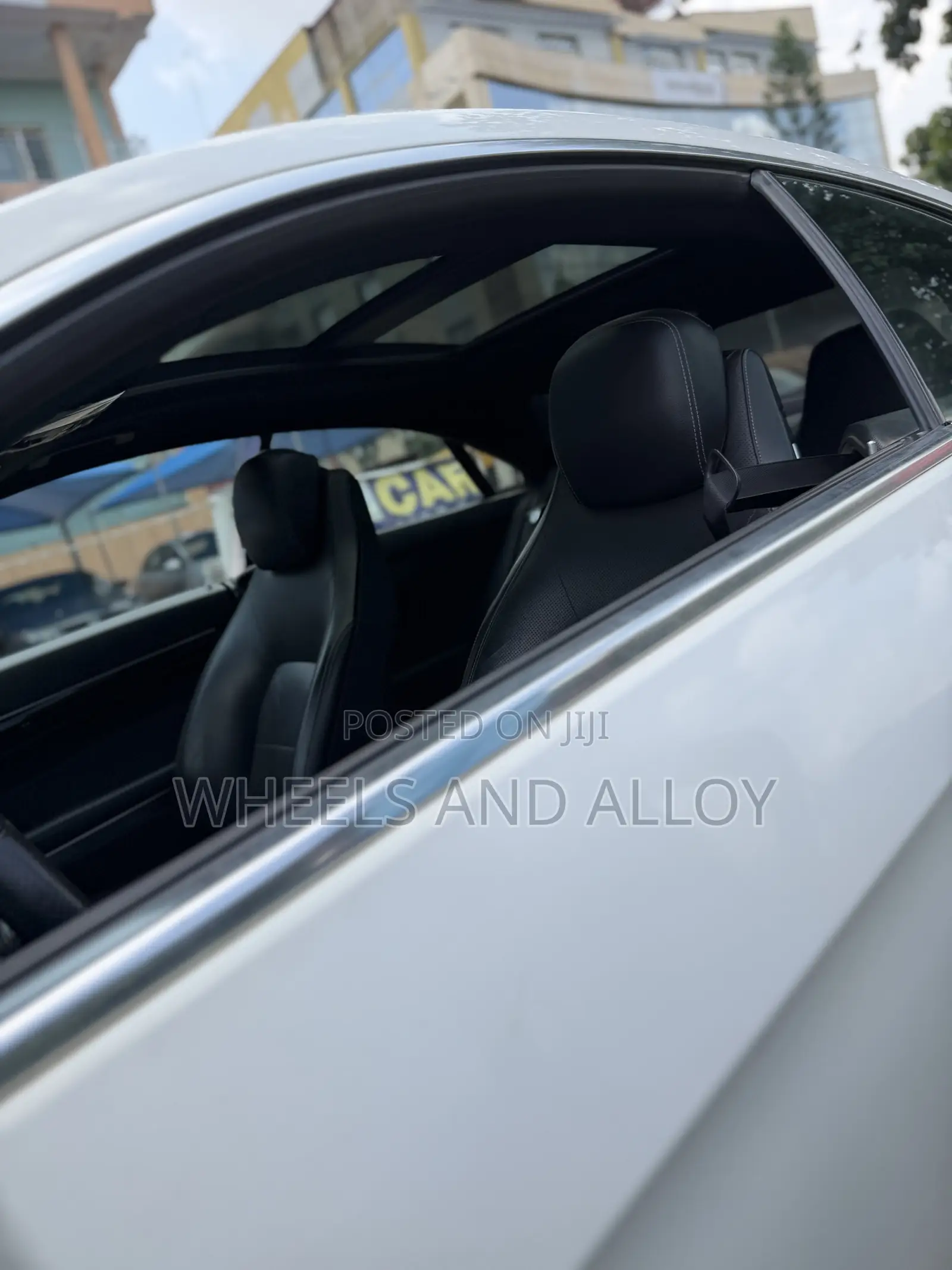 Mercedes-Benz E400 2017 White