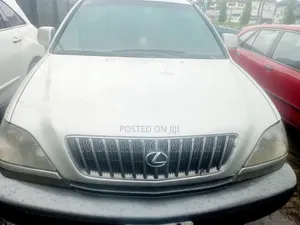 Lexus RX 300 2WD 2000 Silver