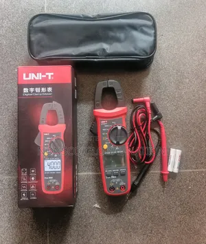 UNI-T Digital Clamp Meter