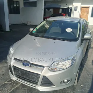 Ford Focus 2013 Silver