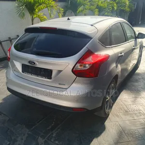 Ford Focus 2013 Silver