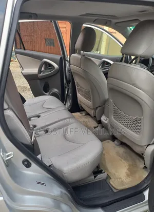 Toyota RAV4 Limited V6 4x4 2009 Silver