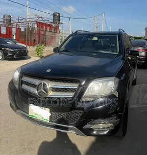 Mercedes-Benz GLK-Class 2014 Black