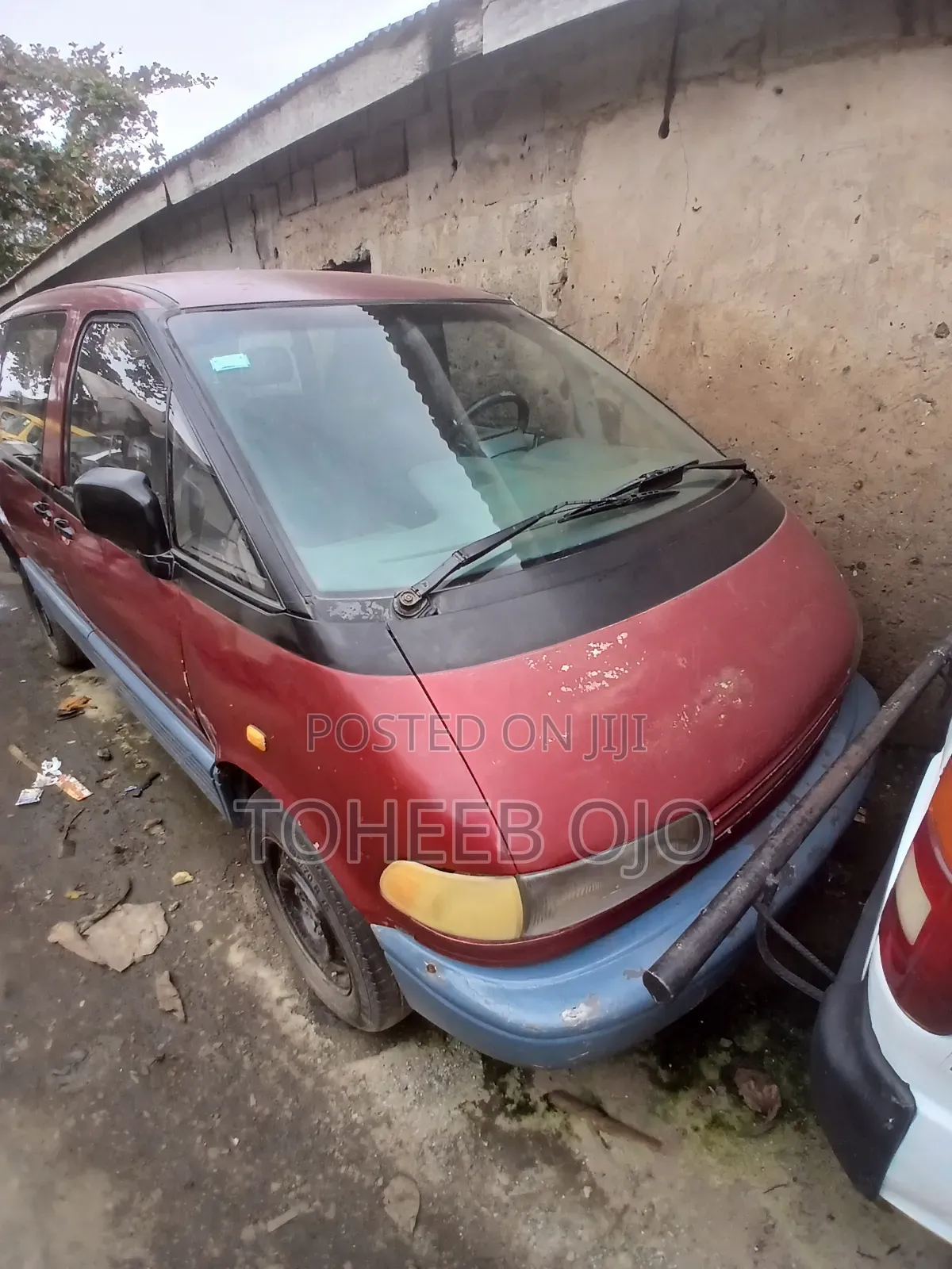 Toyota Previa 1998 Red