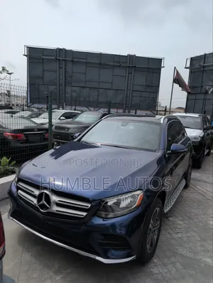 Mercedes-Benz GLC-Class 2018 Blue