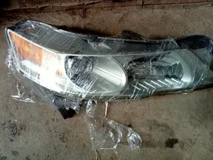 Acura TL 2010 Headlight Replacement