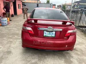 Toyota Camry 2009 Red